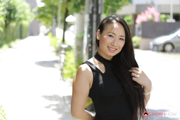 Japanese beauty Aya Shiina models on a city street in a black dress  - Japanese, Asian, Public, Brunette, Outdoor, Ass, Non Nude, PAWG, Babe, Beautiful  - Photo 4