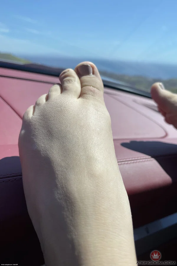 Amateur blonde Lumi Ray exposes her fabulous ass and big tits in a solo  - Girlfriend, Beach, Amateur, Feet, Step Sister, Outdoor, Spreading, White, Big Tits, Non Nude  - Photo 21
