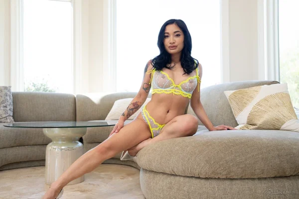 Avery Black and Karlee Grey have lesbian sex upon their sofa ensemble  - Asian, Interracial, Hardcore, Petite, Brunette, White  - Photo 2