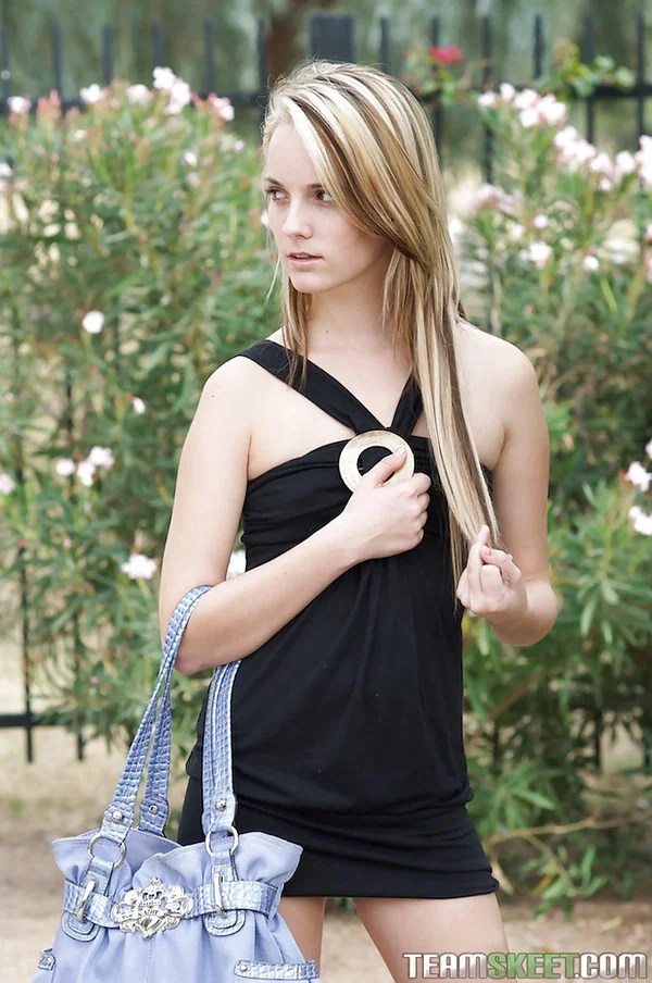 Sara Jaymes flashing her titties and shaved slit in a public place  - Public, Teen, Babe, Skirt, Legs, Outdoor, Upskirt, High Heels, Tiny Tits, Pussy  - Photo 11