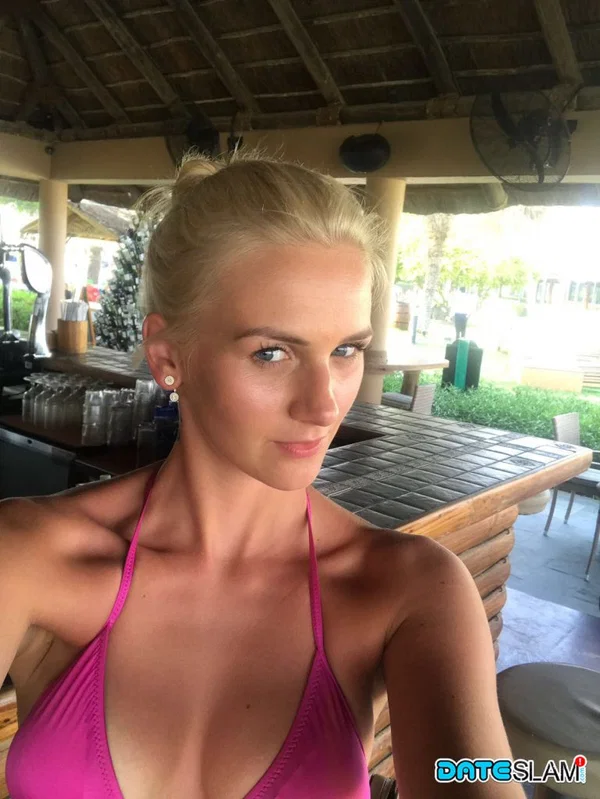 Blonde girl from Czechoslovakia Zdenka takes non nude self shots  - Selfie, Public, Amateur, Non Nude, Teen, Shorts, Blonde, Glasses, Bikini, Cute  - Photo 4