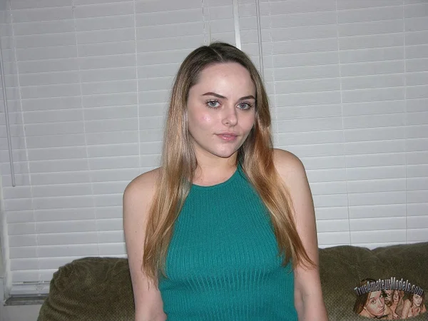 True Amateur Models starring Skylar Model XXX Pictures  - Petite, Feet, Amateur, Blonde, Ass, Skinny, Pussy, Tall, Close Up, Panties  - Photo 1