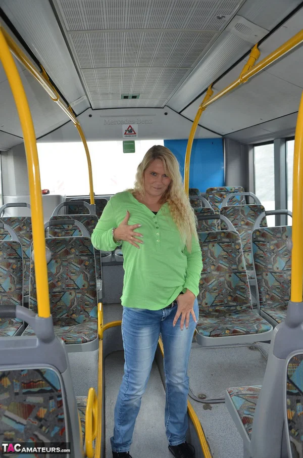 Blonde amateur Sweet Susi strips to her socks on a public bus  - MILF, BBW, Mature, Chubby, Amateur, Blonde, Curvy, Saggy Tits, Jeans, Thick  - Photo 3