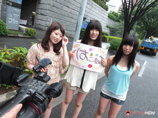 Japanese girls give a CFNM blowjob after flagging down a motorist  - Japanese, Public, Asian, Outdoor, MILF, Reality, POV, Shorts, Blowjob, Face  - Photo 7