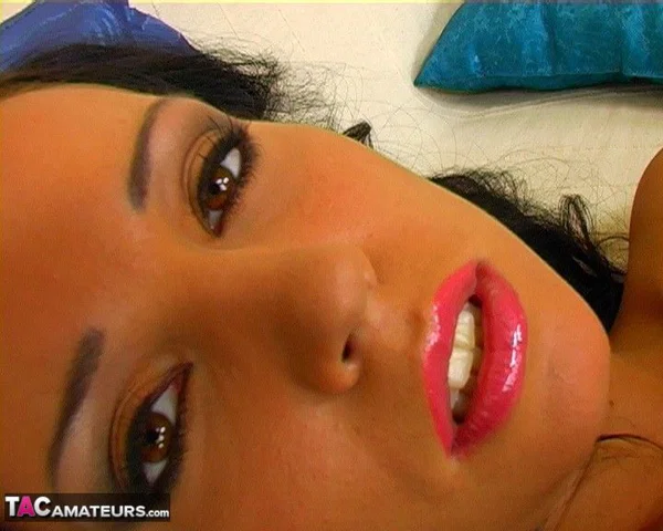 Busty MILF Susy Rocks fingers her pink pussy while naked on her bed  - Big Tits, MILF, Face, Pussy, Amateur, Close Up, Czech, Fingering, Natural Tits, Spreading  - Photo 4
