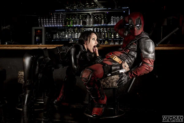 Sexy pornstar Jennifer White kneels in front of Deadpool and sucks his knob  - Petite, Pornstar, White, Redhead, Brunette  - Photo 2