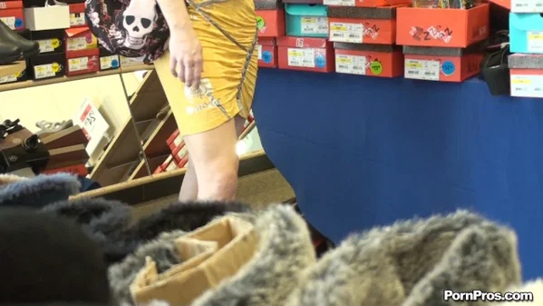 Petite blonde shopper Ash Hollywood gets her ass naked exposed in public  - Teen, Outdoor, Blonde, Cute, Non Nude, Feet  - Photo 4