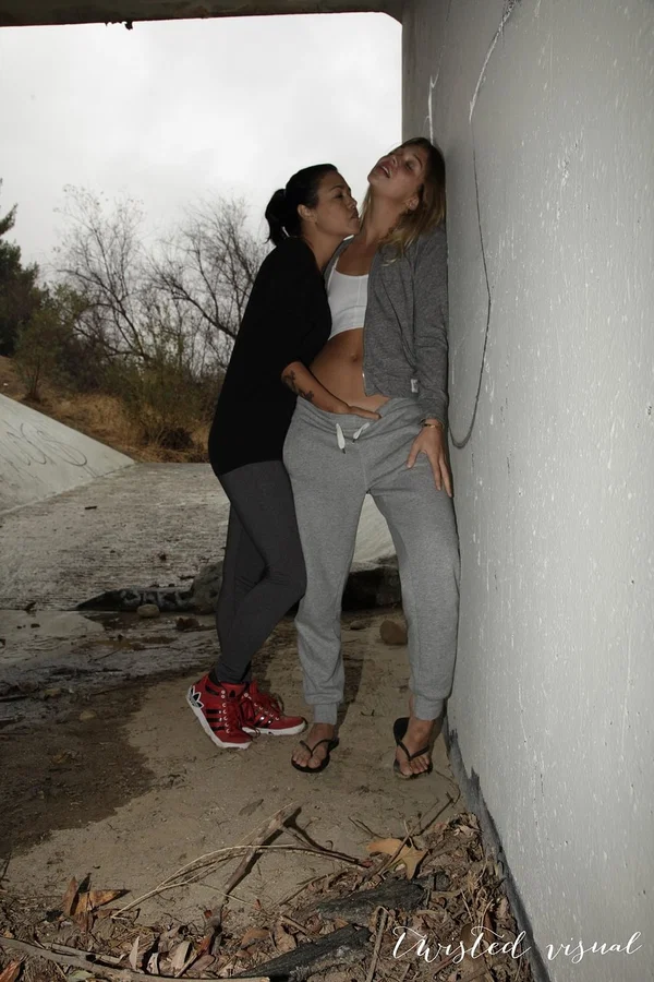 Asian beauty Dana Vespoli licking her friends Jessie Andrews's pussy outdoors  - Fingering, Lesbian, Cute, Outdoor, Teen, MILF, Tiny Tits, Asian, Blonde, Ass  - Photo 3