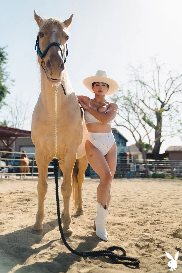 Petite teen Mia Valentine exposes her juggs and fantastic curves on a ranch  - Farm, Uniform, Short Hair, Outdoor, Babe, Centerfold, Natural Tits, Pussy, Big Tits, High Heels  - Photo 3
