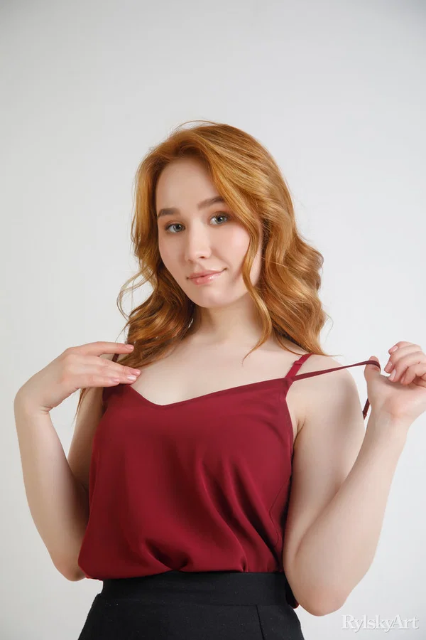 Young redhead Vanessa Mei reveals her trimmed muff while getting bare naked  - Redhead, Pussy, Hairy, Teen, Nipples, Feet, Cute, Upskirt, Tiny Tits, PAWG  - Photo 4