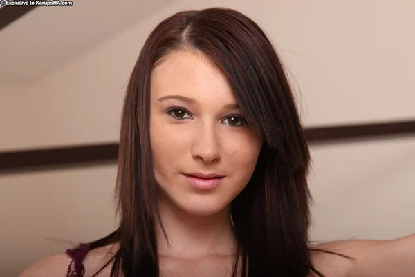 Sassy teen amateur taking off her night gown and exposing her shaved slit  - Amateur, Teen, Babe, Spreading, Pussy, Big Tits, Close Up, Brunette, Lingerie, Face  - Photo 4