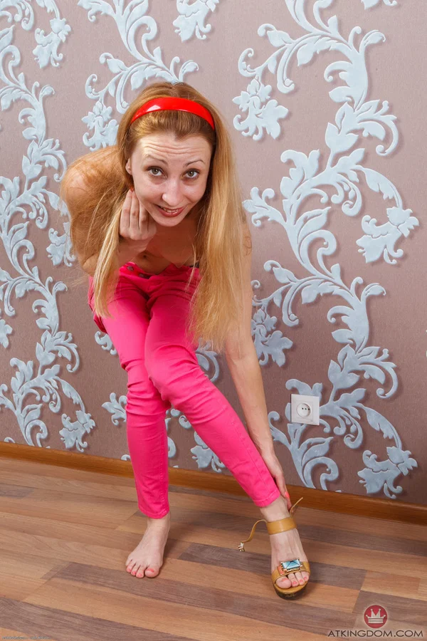 Aged woman Kler stripping naked to show the world her hairy pussy  - Mature, Hairy, Blonde, Clothed, Pussy, Panties, Reality, Close Up, Spreading, Tiny Tits  - Photo 8