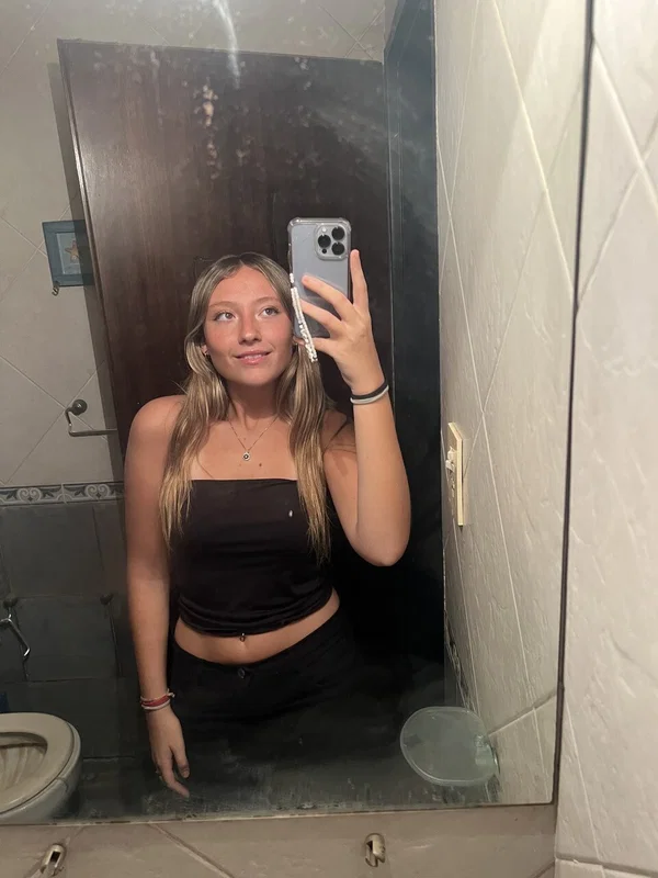 OnlyFans Estell Aily performed by Estell Aily Sex Images  - Selfie, Outdoor, Thick, Curvy, White, Chubby, Non Nude, Amateur, Natural Tits, Model  - Photo 20