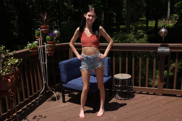 Naked amateur Bella Nova pops a bubble wand before showing her twat  - Petite, Shorts, Shaved, Dildo, Outdoor, Amateur, Feet, Glasses, Tiny Tits, Spreading  - Photo 1