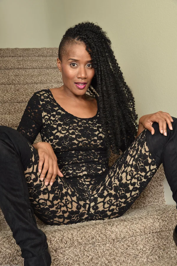 Ebony babe with dreadlocks JetSet Jasmine spreads her tasty twat on the stairs  - Ebony, Boots, Spreading, Pussy, MILF, African, Shaved, Solo, Beautiful, Clothed  - Photo 2