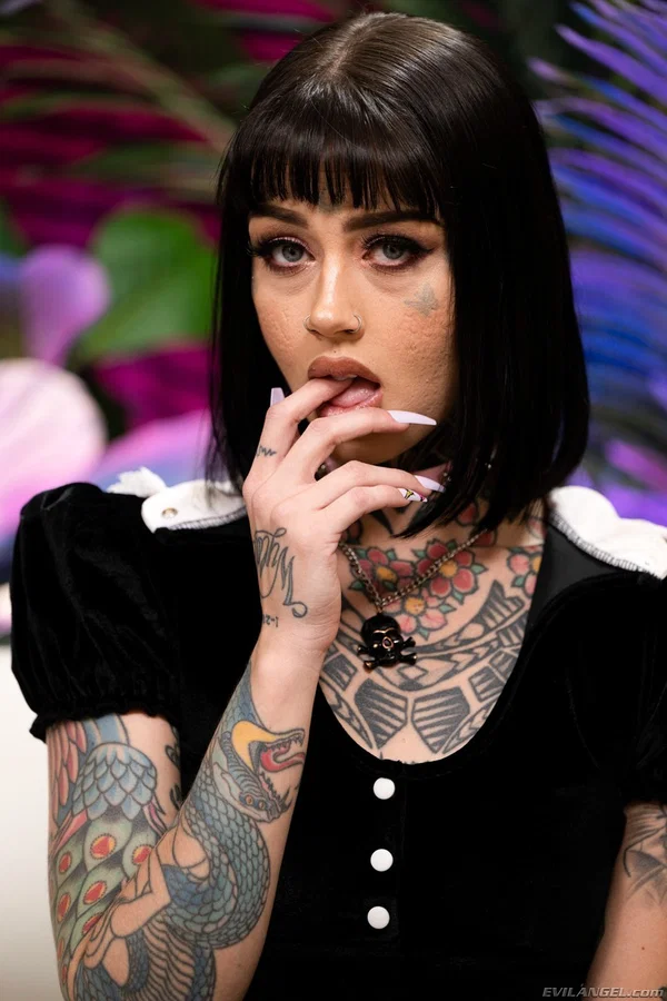 Tattooed babe CC Doll shows off her hot ass & gets a thorough anal pounding  - Tattoo, Anal, Short Hair, Spreading, Stockings, Facial, Panties, Pussy, Big Cock, Deepthroat  - Photo 1
