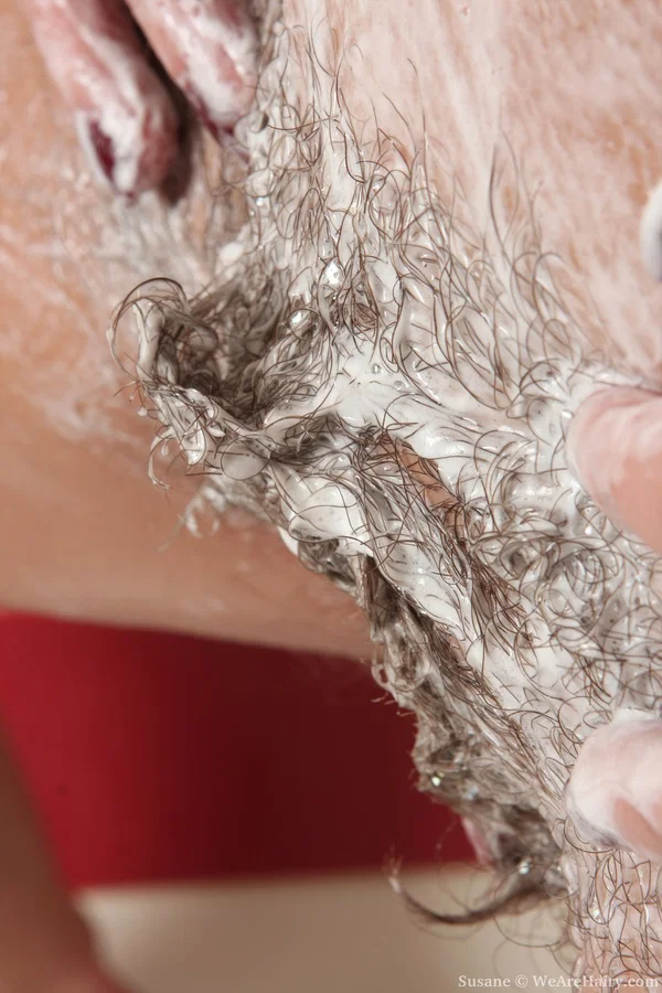 Adorable babe with ponytail Susane pleasures her hairy twat with water  - Hairy, Amateur, Bath, Close Up, Shower, Panties, Pussy, Face, Wet, Tiny Tits  - Photo 17