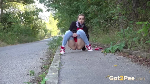 Pretty blonde Di Devi pulls down her jeans to pee on a public sidewalk  - Pissing, Public, Jeans, MILF, Pussy, Outdoor, Spreading, Shaved, Solo, Close Up  - Photo 5