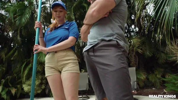 Curvy pool girl Lauren Phillips enjoys outdoor anal sex with a muscular man  - Anal, MILF, Amateur, Redhead, White, Pussy, Reality, Spreading, Tall, Outdoor  - Photo 1