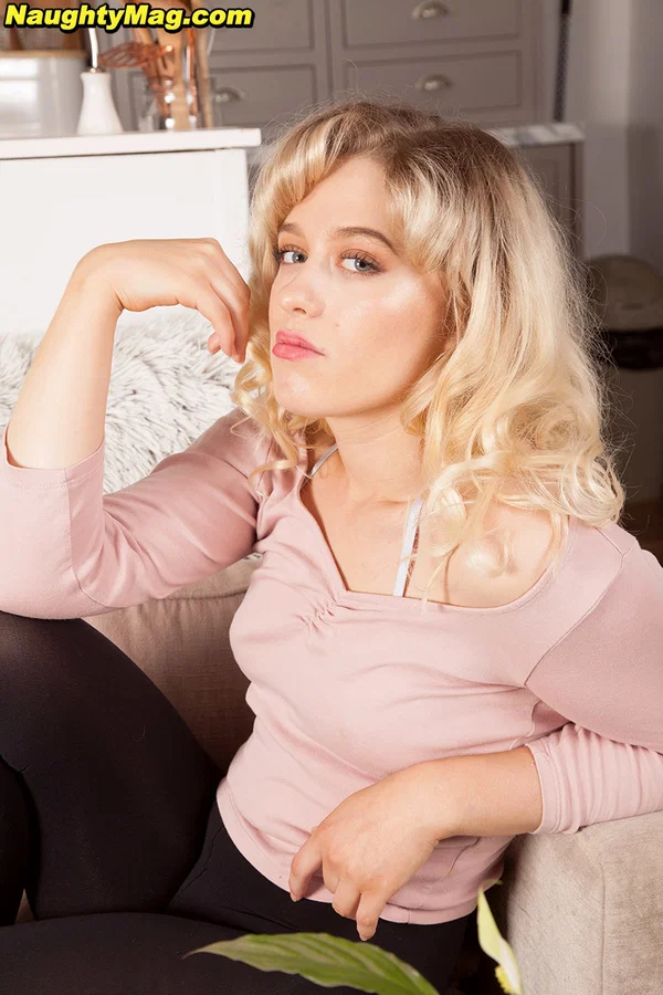 Cute Darcey Rosa removes her yoga pants to show white thong and sexy feet  - Yoga Pants, Clothed, Amateur, Babe, Teen, Ass, Blonde, Spreading, Panties, British  - Photo 2