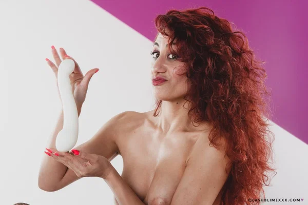 Redheaded MILF with natural tits Dana Santo toys her pussy in stockings  - Italian, MILF, Masturbation, Redhead, Dildo, Stockings, Curly, White, Close Up, Pussy  - Photo 9