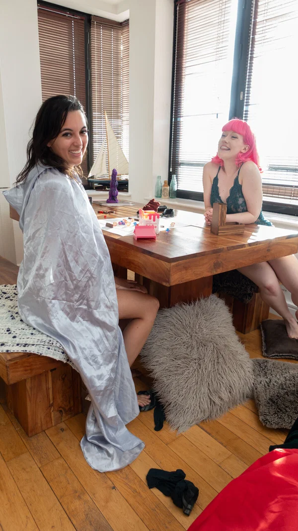 Amateur hippies Evie and Summer F toy each other in hot lesbian action  - Amateur, Short Hair, Humping, Lesbian, Sexy, Redhead, PAWG, Pussy, Dildo, Hairy  - Photo 6
