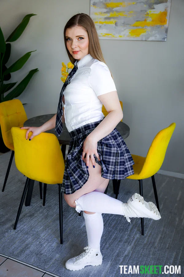 White coed Harlow West poses before interracial anal sex with a deliveryman  - Anal, Schoolgirl, Teen, Pussy, Amateur, Glasses, Blowjob, Feet, Cowgirl, Spreading  - Photo 1