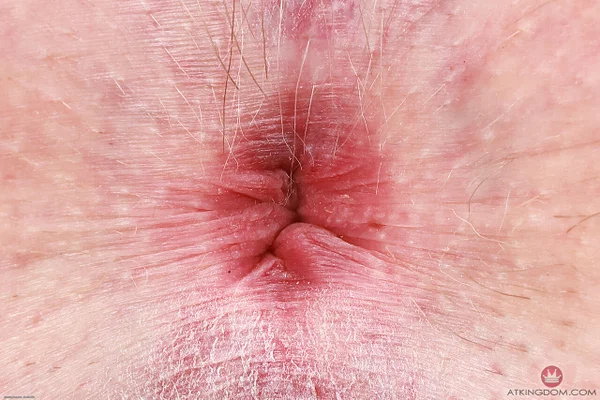 Plump brunette Em Indica works her big ass while getting totally naked  - Close Up, Pussy, White, Pale, Amateur, Spreading, Brunette, Big Clit  - Photo 21