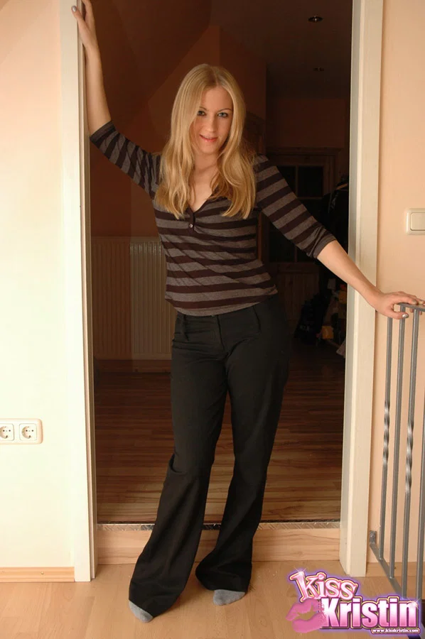 Blonde amateur Kiss Kristin goes topless in a doorway at home  - Amateur, Teen, Blonde, European, Babe, Face, Ass, Clothed, Tiny Tits, Natural Tits  - Photo 1