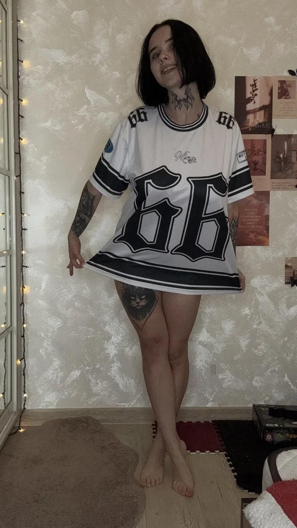 OnlyFans Beatrice Bell starring Beatrice Bell Porn XXX  - Amateur, Tattoo, Teen, Schoolgirl, Big Tits, Short Hair, Skinny, Sexy, Panties, Outdoor  - Photo 8