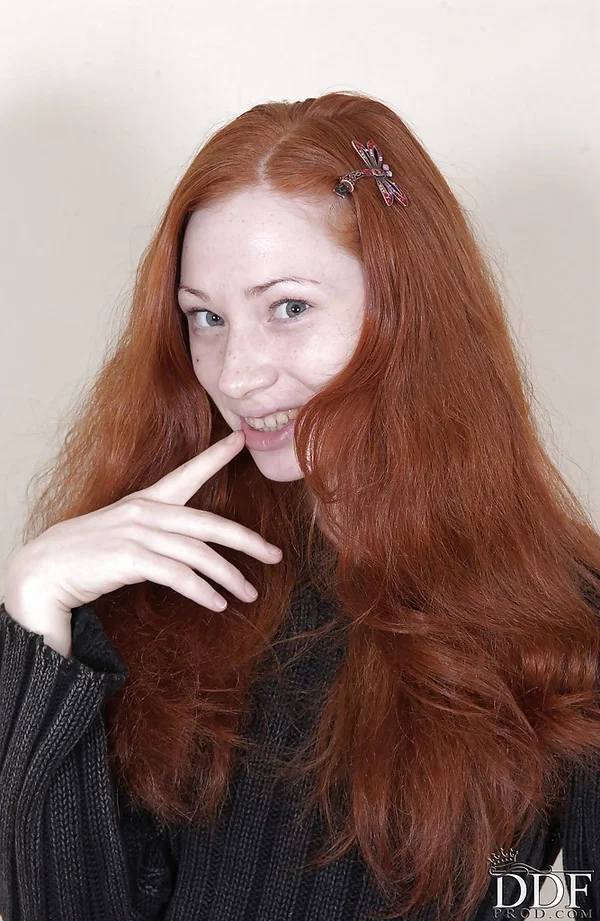 Skinny redhead teen with perky titties undressing and spreading her legs  - Pale, Skinny, Redhead, Teen, Russian, Babe, Tiny Tits, Nipples, Spreading, Face  - Photo 2