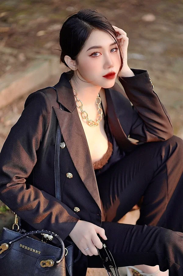 OnlyFans Annie Love Free performed by Annie Love Free Hot Pics  - Asian, Big Tits, Model, Tattoo, Lingerie, Glamour, Outdoor, Bikini, Skirt, Sexy  - Photo 2