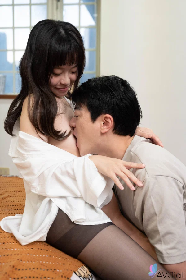 Pretty Asian babe Yuli gets fucked through her ripped pantyhose  - Chinese, Mom, Asian, Family, Girlfriend, Teen, Petite, Skinny, Cute, Brunette  - Photo 12
