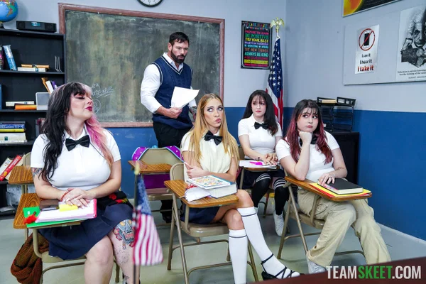 Big eyed schoolgirl Khloe Kapri sucks a knob and gets fucked in the school  - Teacher, Schoolgirl, College, Teen, Reality, Blowjob, Pussy, Cowgirl, Skinny, White  - Photo 6