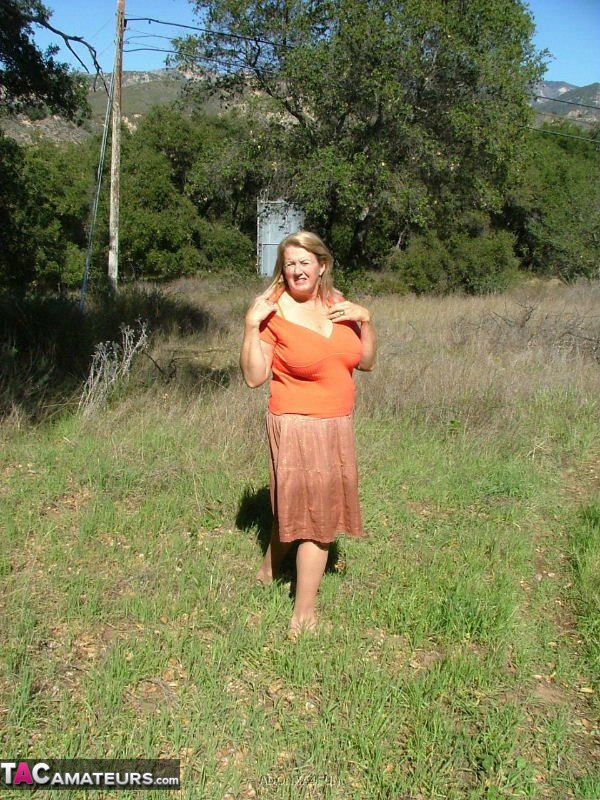 Old amateur Adonna bares her big tits and bald cunt with the sun in her eyes  - Mature, BBW, Outdoor, Big Tits, Thick, Chubby, Curvy, Skirt, Pantyhose, Lingerie  - Photo 3