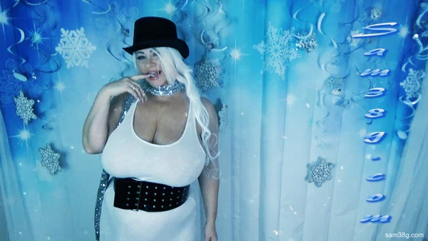Chubby pornstar Samantha 38G unleashes and licks her big boobs in a solo  - Mature, Chubby, Curvy, BBW, MILF, Thick, Pornstar, Big Tits, White, Blonde  - Photo 3