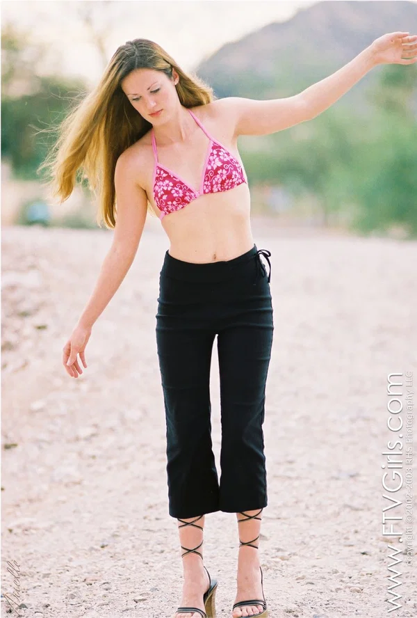 Redheaded MILF Arielle flashing her boobs and pink pussy in public  - Amateur, MILF, Bikini, Outdoor, Legs, Babe, Model, Beautiful, Glasses, Glamour  - Photo 1