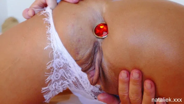 Horny MILF Natalie K toys her shaved pussy with a dildo on her bed  - Butt Plug, Anal, Pussy, Spanish, Sexy, Amateur, Masturbation, MILF, Dildo, Beautiful  - Photo 2