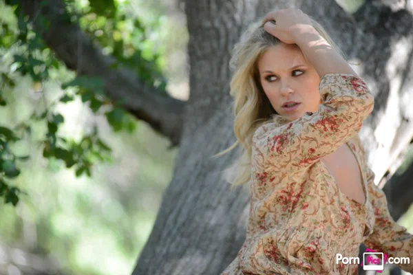 Sultry blonde Scarlet Red removes her dress and rubs her vagina under a tree  - Beautiful, MILF, Outdoor, Natural Tits, Undressing, Skirt, Tiny Tits, Upskirt, Panties, Pornstar  - Photo 9