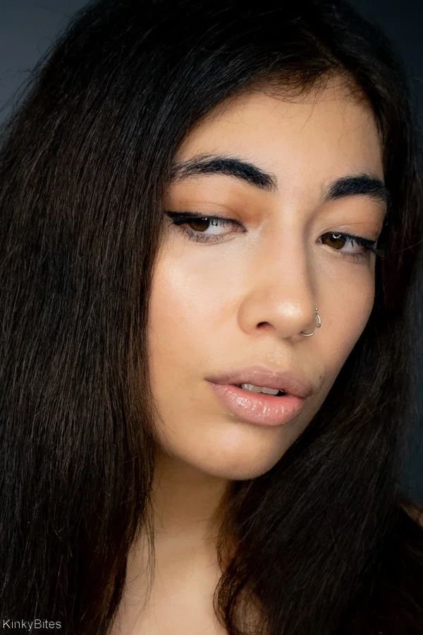 Kinky Bites featuring Ashlee Juliet Nude Pics  - Non Nude, Face, Natural Tits, Dildo, Perfect, Tiny Tits, Tattoo, Solo, Beautiful, Blowjob  - Photo 10