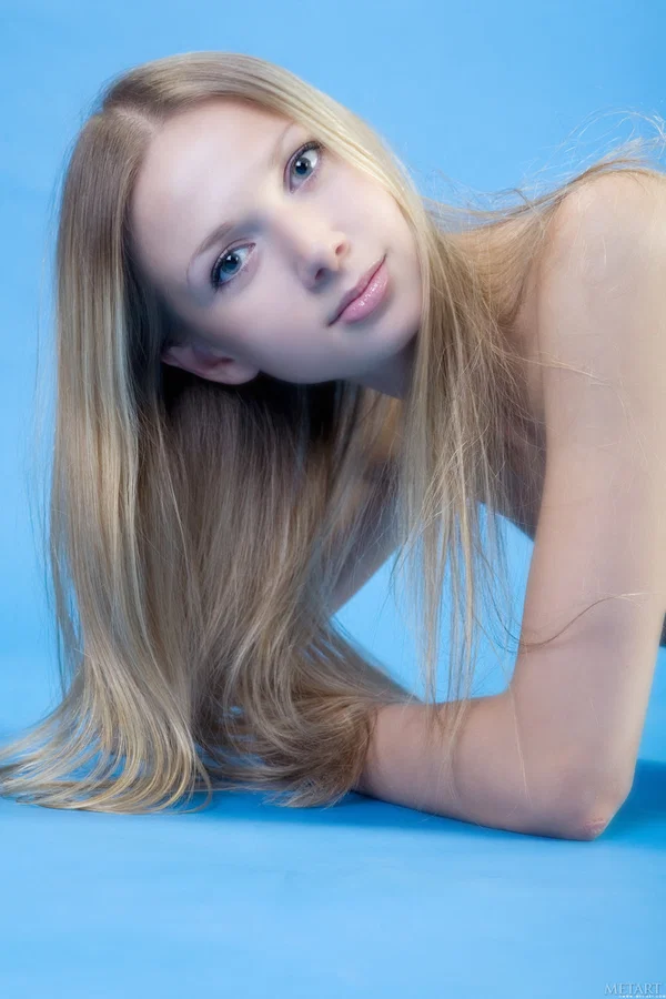 Blonde teen Augusta Crystal shows off her great body in the nude  - Pretty, Russian, Teen, Perfect, Blonde, Cute, Sexy, Babe, White, Glamour  - Photo 20