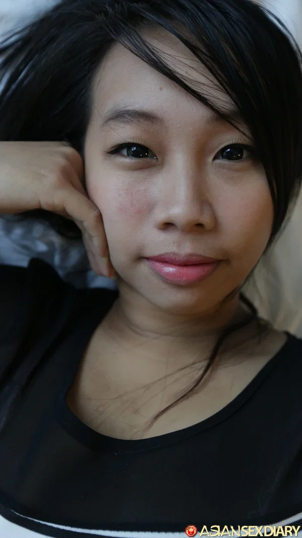 Amateur Asian babe Da B exposes her natural tits and takes a boner  - Thai, Asian, Hairy, Creampie, Amateur, Petite, Step Sister, Missionary, Skirt, Panties  - Photo 4