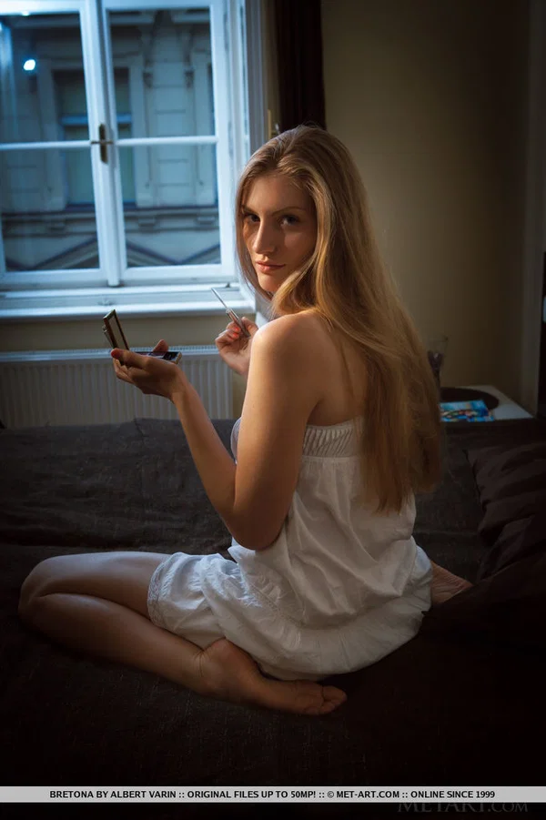 Clothed Euro babe unveiling phat teen ass during glamour photo spread  - Legs, European, Teen, Feet, Undressing, Babe, Clothed, Beautiful, Glamour, Ass  - Photo 8