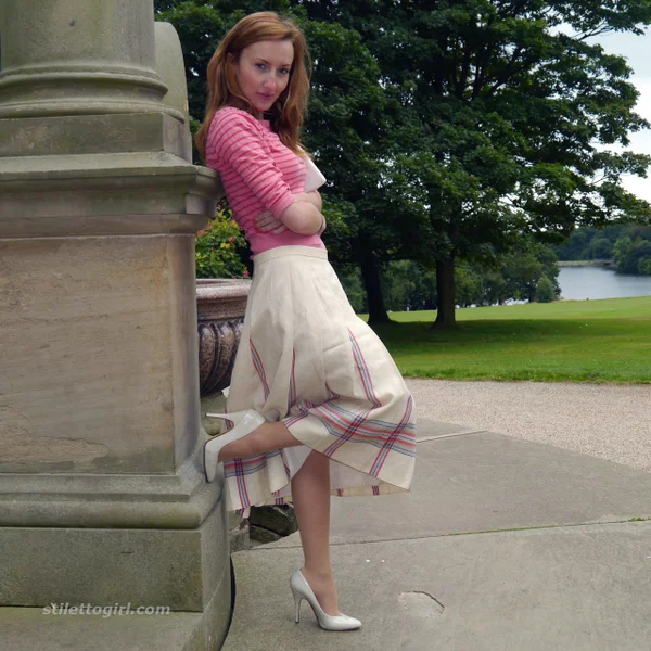 Redheaded girl models a long skirt and white heels while outdoors  - MILF, Redhead, Outdoor, Skirt, Clothed, Feet, High Heels, Close Up, Non Nude  - Photo 10