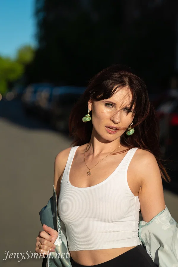 Gorgeous Russian MILF Jeny Smith exposes her natural tits in public  - Cameltoe, Yoga Pants, Public, MILF, Russian, Brunette, White, Pantyhose, Stockings, Outdoor  - Photo 5
