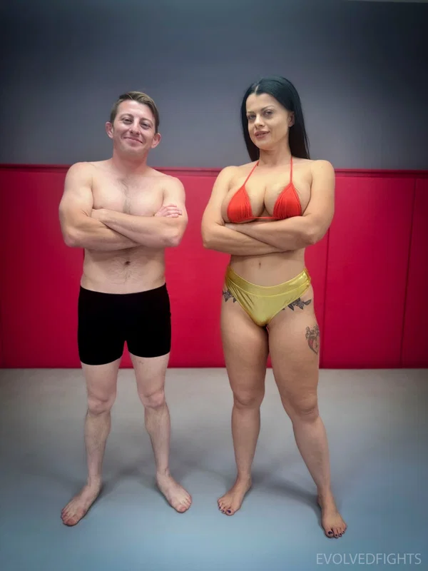 Evolved Fights performed by Nadia White, Patrick Star Hot Pics  - Bikini, Feet, Big Tits, Non Nude, White  - Photo 2