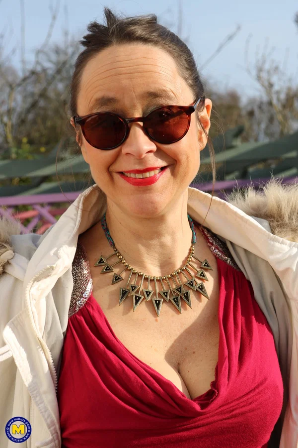 Horny matures Josie and Kelly Cummins flaunt their bodies in hot dresses  - Mature, Amateur, MILF, Reality, Dress, Glasses, Public, Skirt, Lesbian, Non Nude  - Photo 5