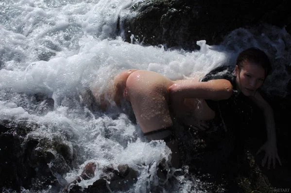 Natural redhead Ulya I displays her knockers while in the ocean  - Redhead, Outdoor, Spreading, Big Tits, Pussy, Stockings, Face, Ass, Beautiful, Feet  - Photo 13