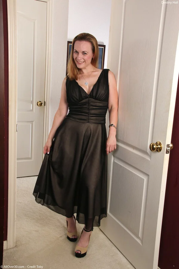 Mature amateur Destiny Hall doffs her elegant dress and rubs her juicy cunt  - Mature, Saggy Tits, Ass, Thick, Curvy, MILF, Upskirt, Chubby, Spreading, Panties  - Photo 1