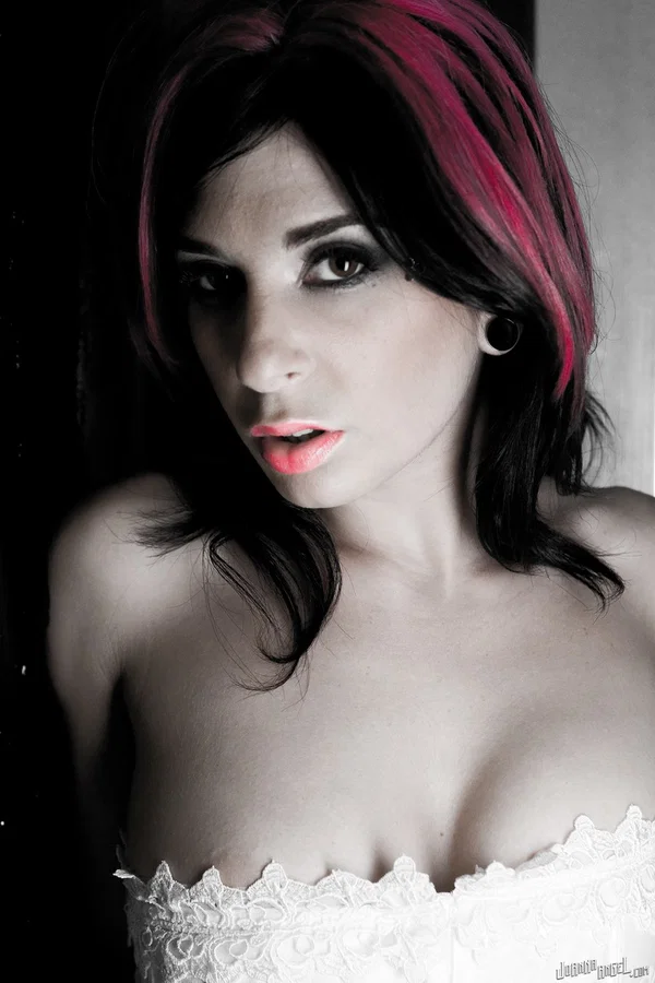 Erotic tattooed Joanna Angel in glove & white lace exposes her big breasts  - Arab, Fetish, Pretty, Non Nude  - Photo 10